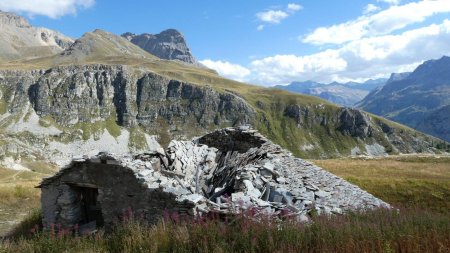 Les chalets du Chargeur.