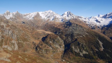 Des Assalys au Col du Mont.