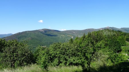 Vers le suc du mont Aigu (à droite).