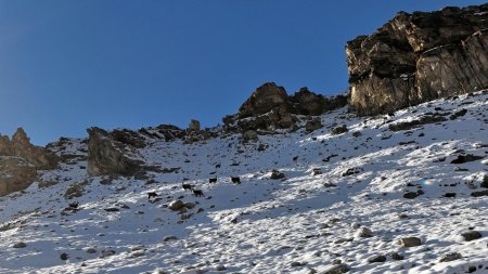 Chamois sous l’aiguille du Dôme