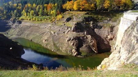 Le barrage ne sert plus que comme écrêteur de crues.