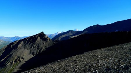 Rocher de la Davie et massif du Mont-Blanc.