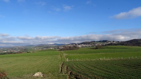 Vers le nord des monts du Lyonnais.