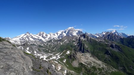 Un dernier regard pour le Mont Blanc.