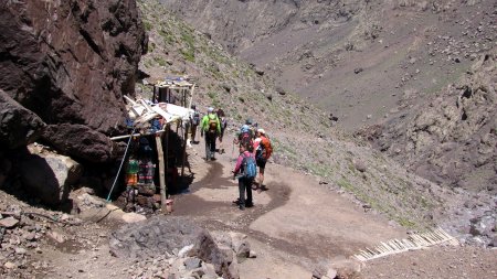 Descente vers Imlil.