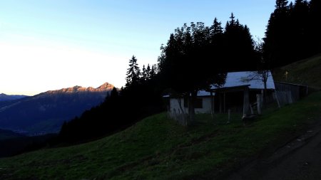 Départ du chalet des Chappes.