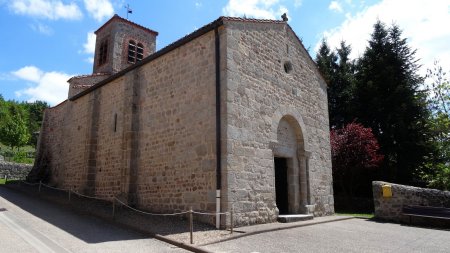 Petit détour par la chapelle de la Valette.