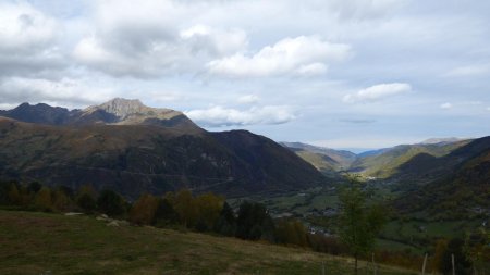 La vallée d’Aure et l’Arbizon depuis le sentier