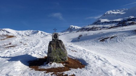 Vers Grand Crétet et Dzonfié