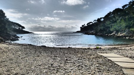 Plage du Port d’Alon