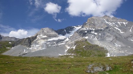 Apparition de la montée des «Grands Couloirs» de la Grande Casse