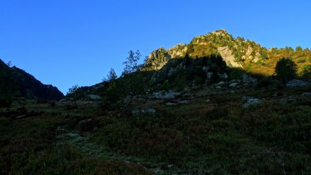 En direction du vallon de la Vallette.