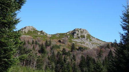 Le pic du Midi, et la seconde des Trois Dents.