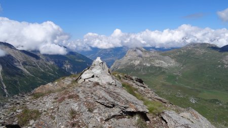 Sur l’arête ouest.