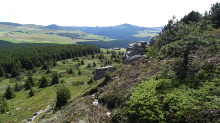 Descente par le petit versant nord.