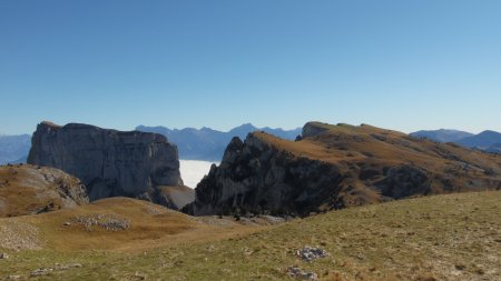 Mont Aiguille et Rocher de Chamoux