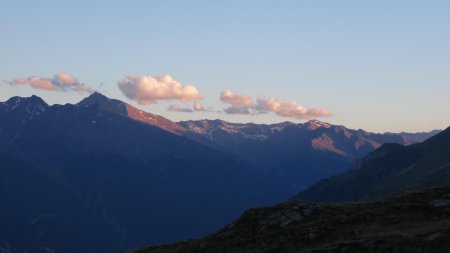 Les ombres s’étendent