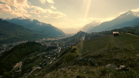 De l’extrémité est de la colline de Champlan, regard en direction de Martigny.