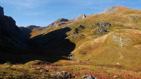 En remontant vers les Balmettes, après franchissement du torrent Dora di Verney (point bas de la randonnée).