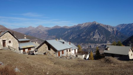 Le mélézin et sa vue plongeante sur Briançon