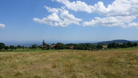 Hameau de la Chaize (nous n’y passons pas).