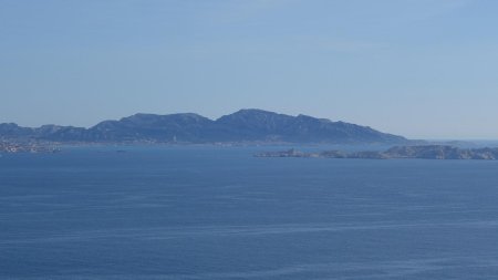 Le massif de Marseilleveyre