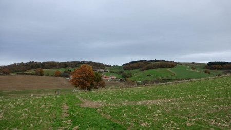 Hameau de Faverges dans le rétro.