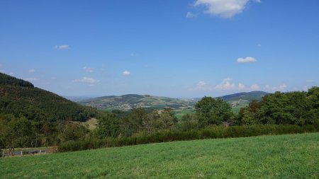 À la Croix du Mazet.