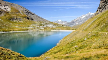 le lac de la Sassière 