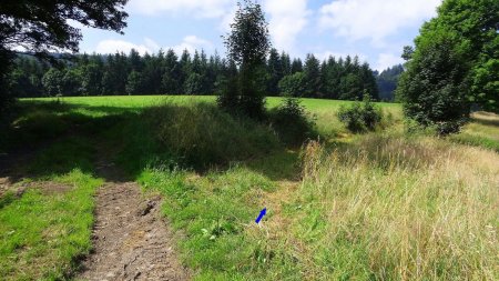 Après le Bouchet, prendre 2 fois à droite. Ici, la 2de.