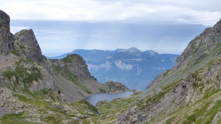 Vue du col de la Pra, averses sur la Chartreuse