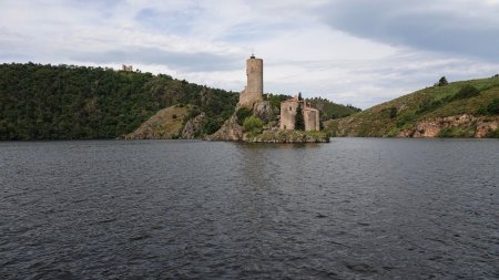 Confluence de la Loire et du Ruisseau de Grangent