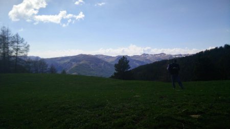 Au fond, La Grand Croix, Sommet de Denjuan, Montagne de Vachière, Le Mourre de Simance, Sangraure et Grande Tête des Couesses de Joyeux