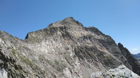 Une dernière vue sur la face nord-ouest du Claus et l’arête parcourue à sa gauche !