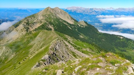 De la crête ouest de la Grande Autane, vue dans le rétro sur le Col de Combeau, le Col du Seigneur et la Petite Autane