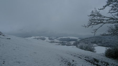 Hameau enneigé.