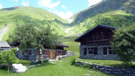   Chalets de Miage et col de Tricot