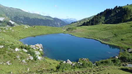 Le lac des Fées au passage