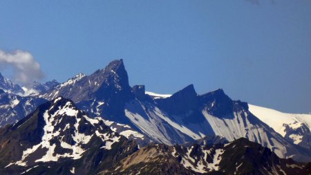 Grand Perron des Encombres, Aiguilles d’Arves et de la Saussaz