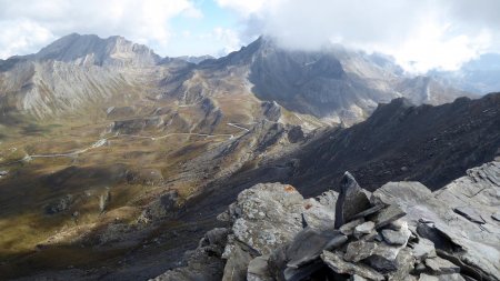  Pic de Caramantran, sommet , vue sur le col Agnel