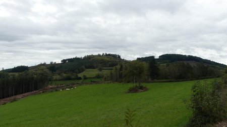 Les deux sommets de la Montagne de Dun