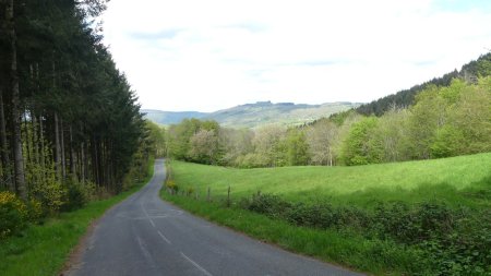 Passage de descente par la route