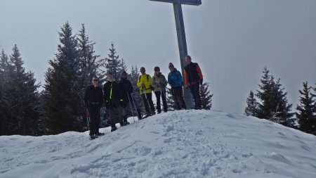 Faute de panorama, un selfie de l’équipe au complet