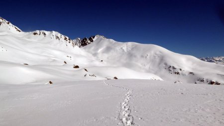 Direction le col de la Portette, vue arrière Mont Rosset et Roignais