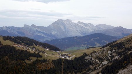 Les hameaux de l’Étale et Crêt Moret