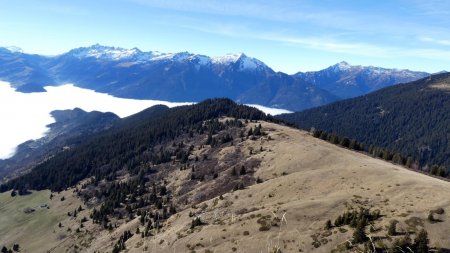 La crête vers Lachat