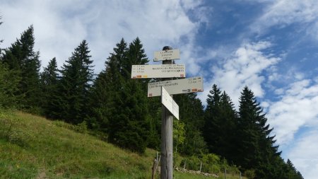 Panneau à proximité immédiate de la combe d’Enfer