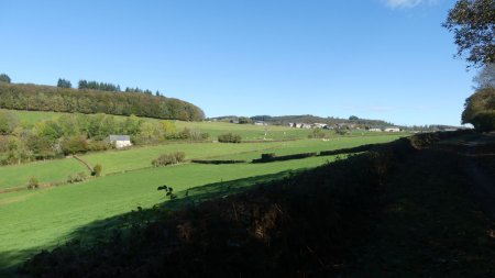 A l’approche du carrefour de l’Echenault