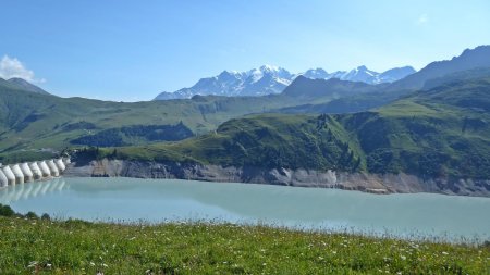 Lac de la Girotte et Mont Blanc