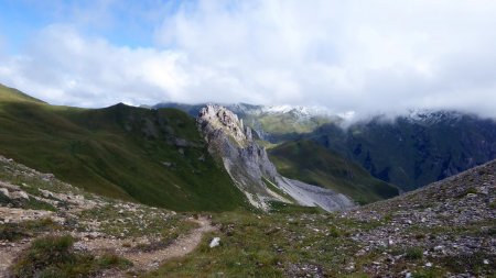 Col de Corne Noire, vue sur la Crête de la Raisse